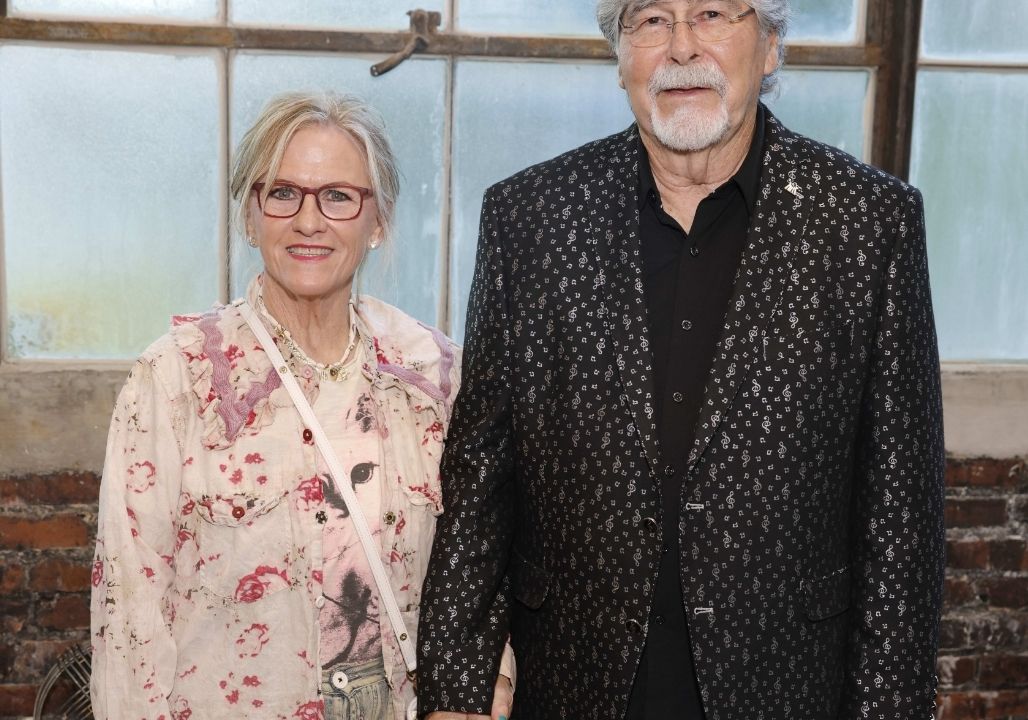 UNBELIEVABLE TWIST Randy Owen Stuns Fans When His Concert Suddenly